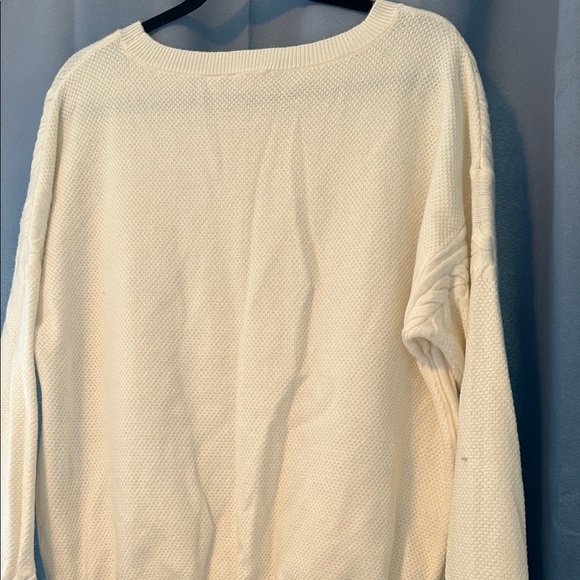 Cyrus Cream Cable Knit Sweater - Picture 2 of 7